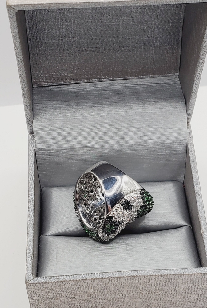 Modern Statement Ring - Picture 5 of 8